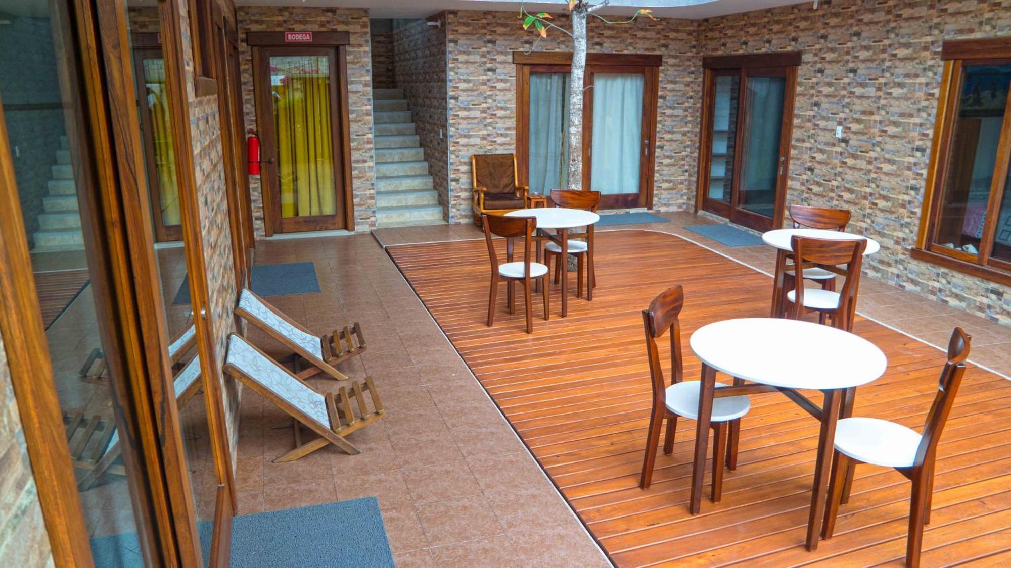 Hotel Starfish Puerto Villamil Dış mekan fotoğraf
