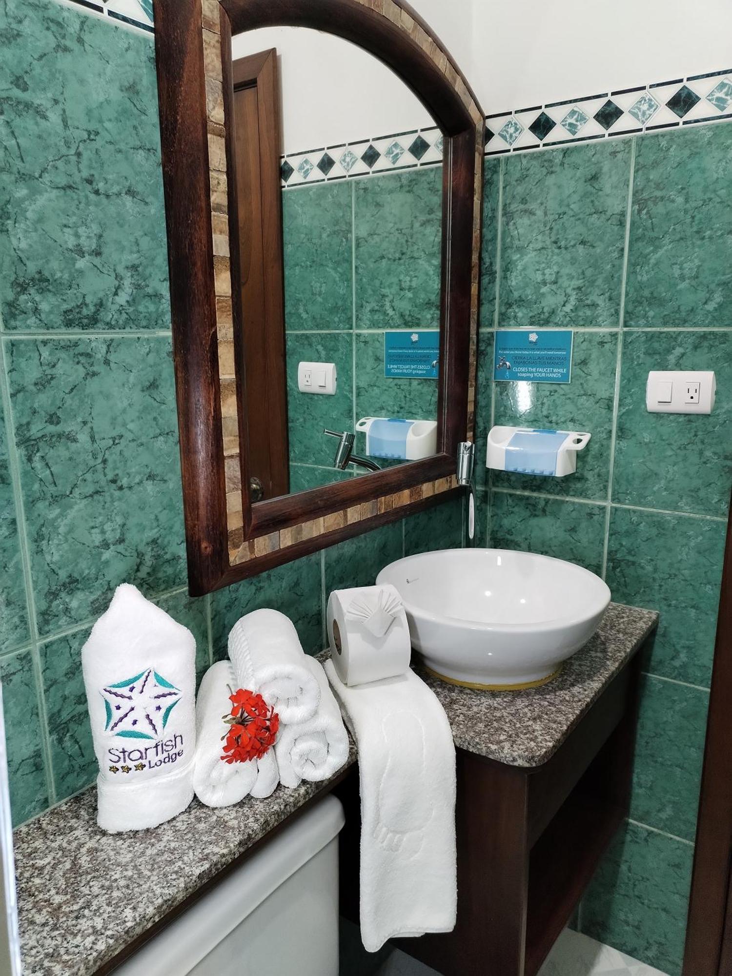 Hotel Starfish Puerto Villamil Dış mekan fotoğraf